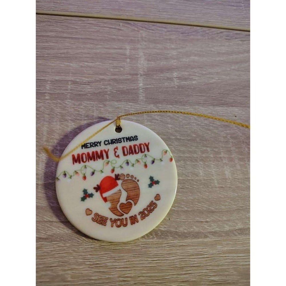 Merry‎ Christmas Mommy & Daddy 2025 Ornament Baby Expecting Gift